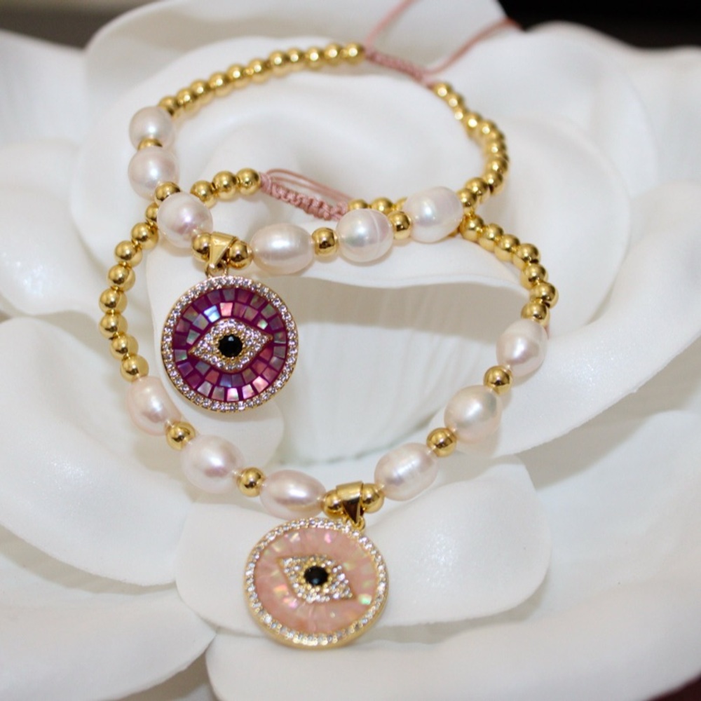 Pearl and Gold Beaded Bracelet Set